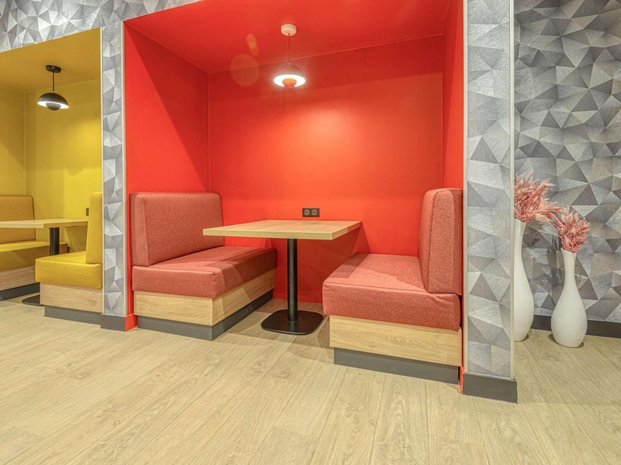 Hotel Ibis Cholet Exteriér fotografie