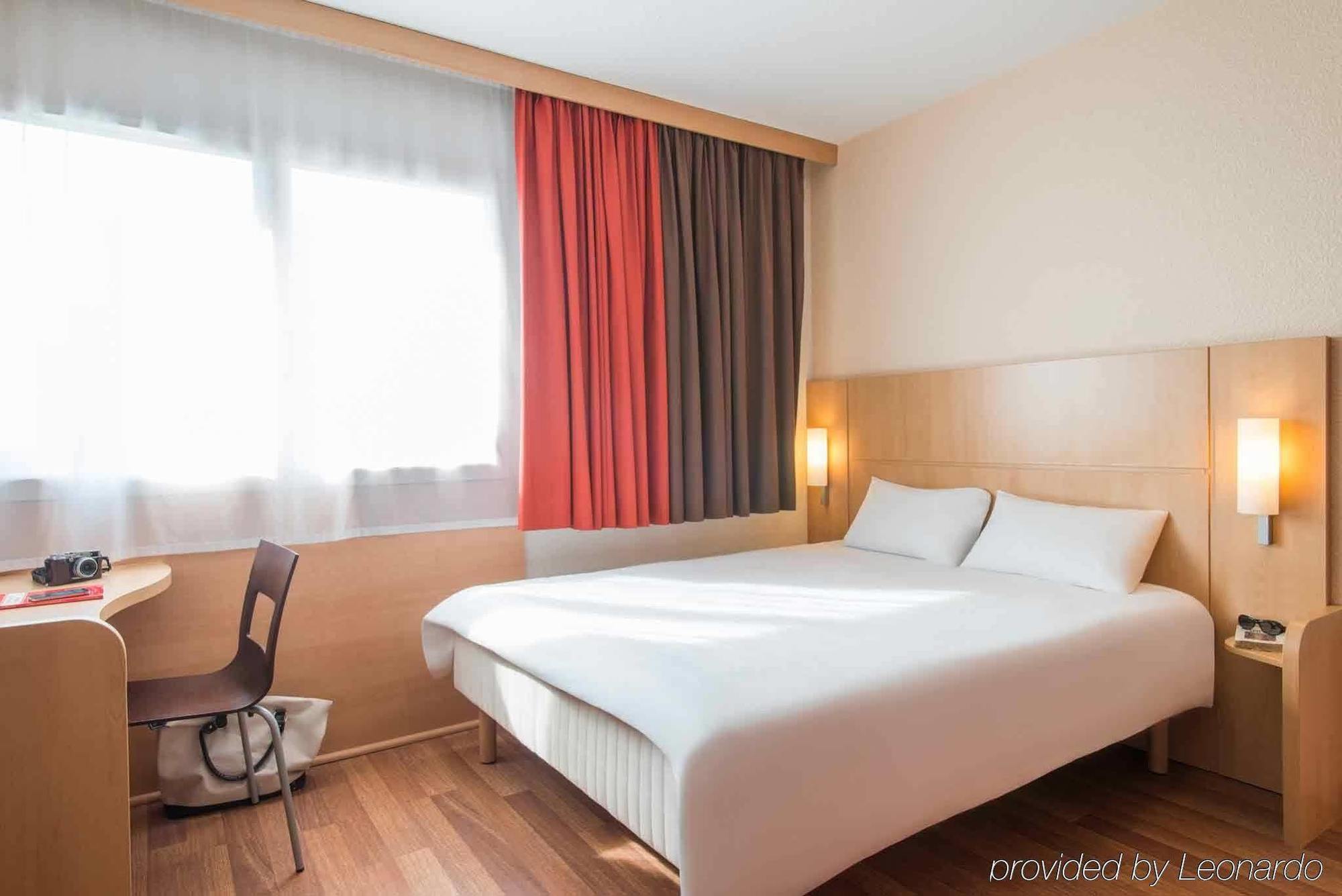 Hotel Ibis Cholet Exteriér fotografie