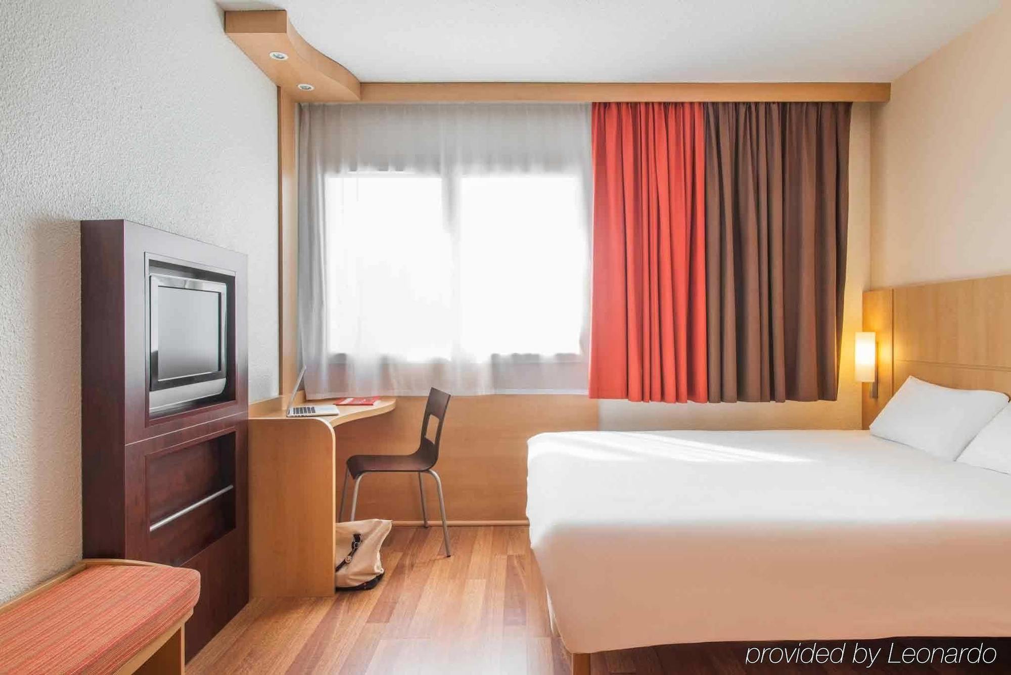 Hotel Ibis Cholet Exteriér fotografie
