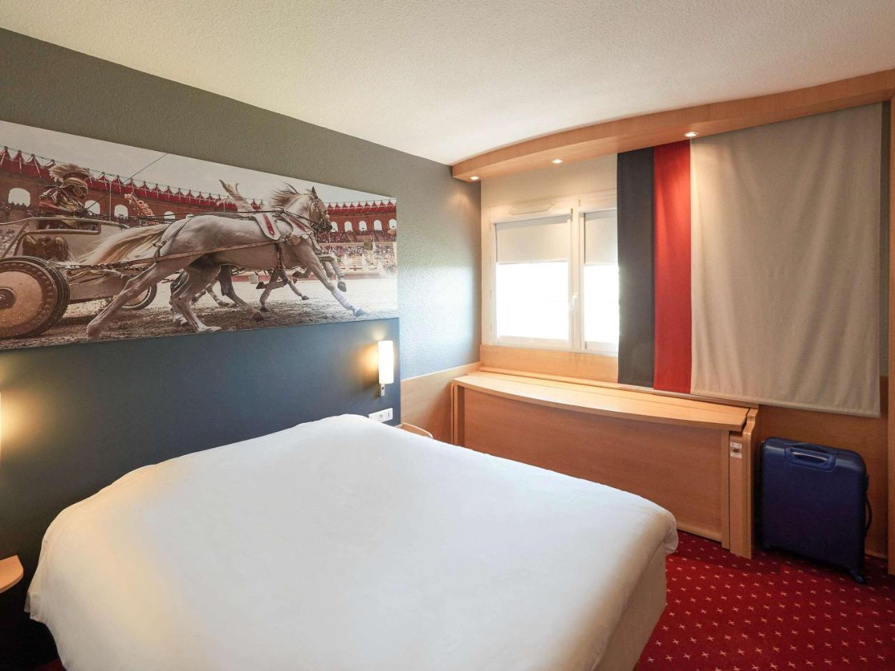 Hotel Ibis Cholet Exteriér fotografie